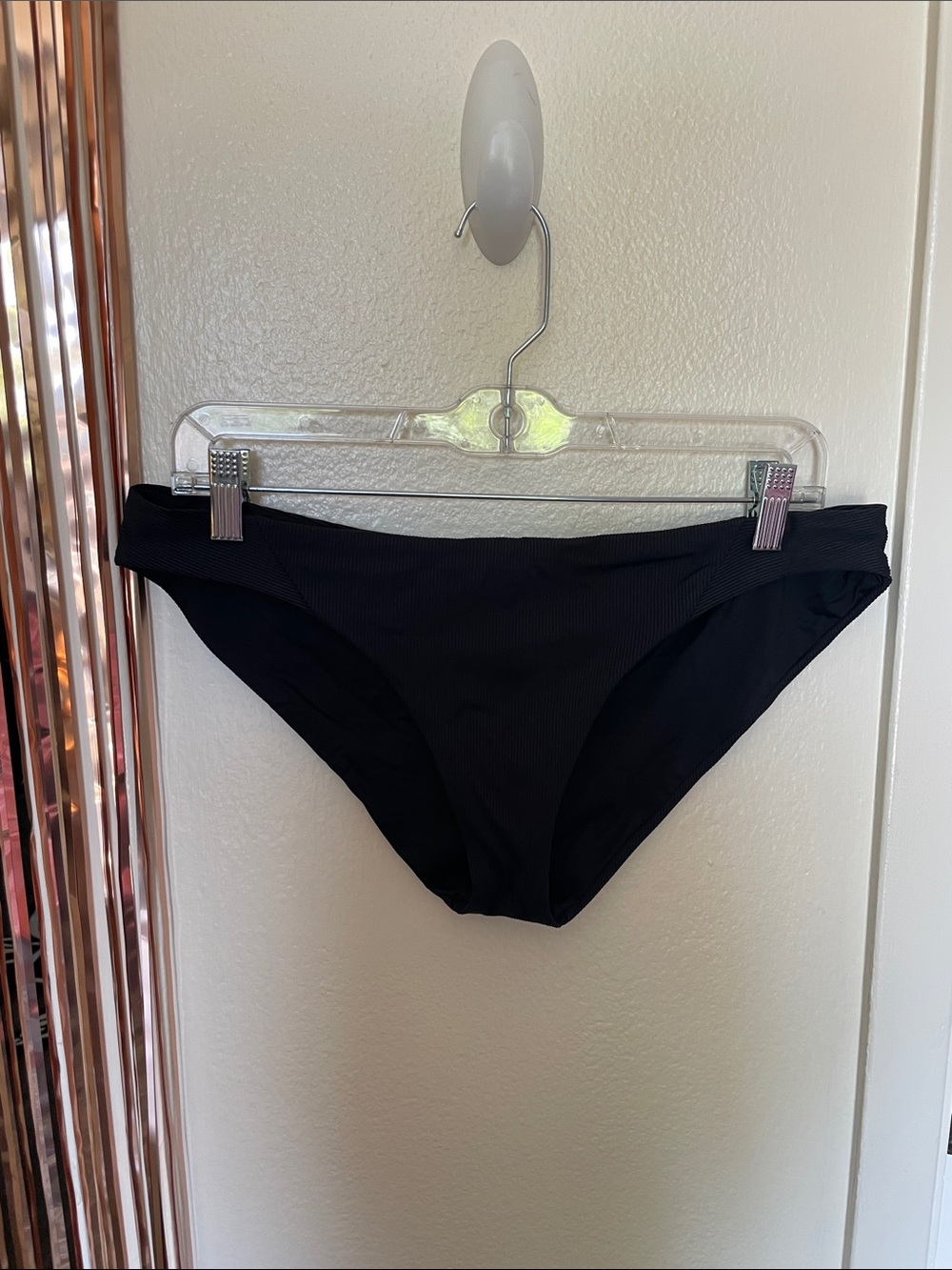 Black bathing suit bottoms (XL)